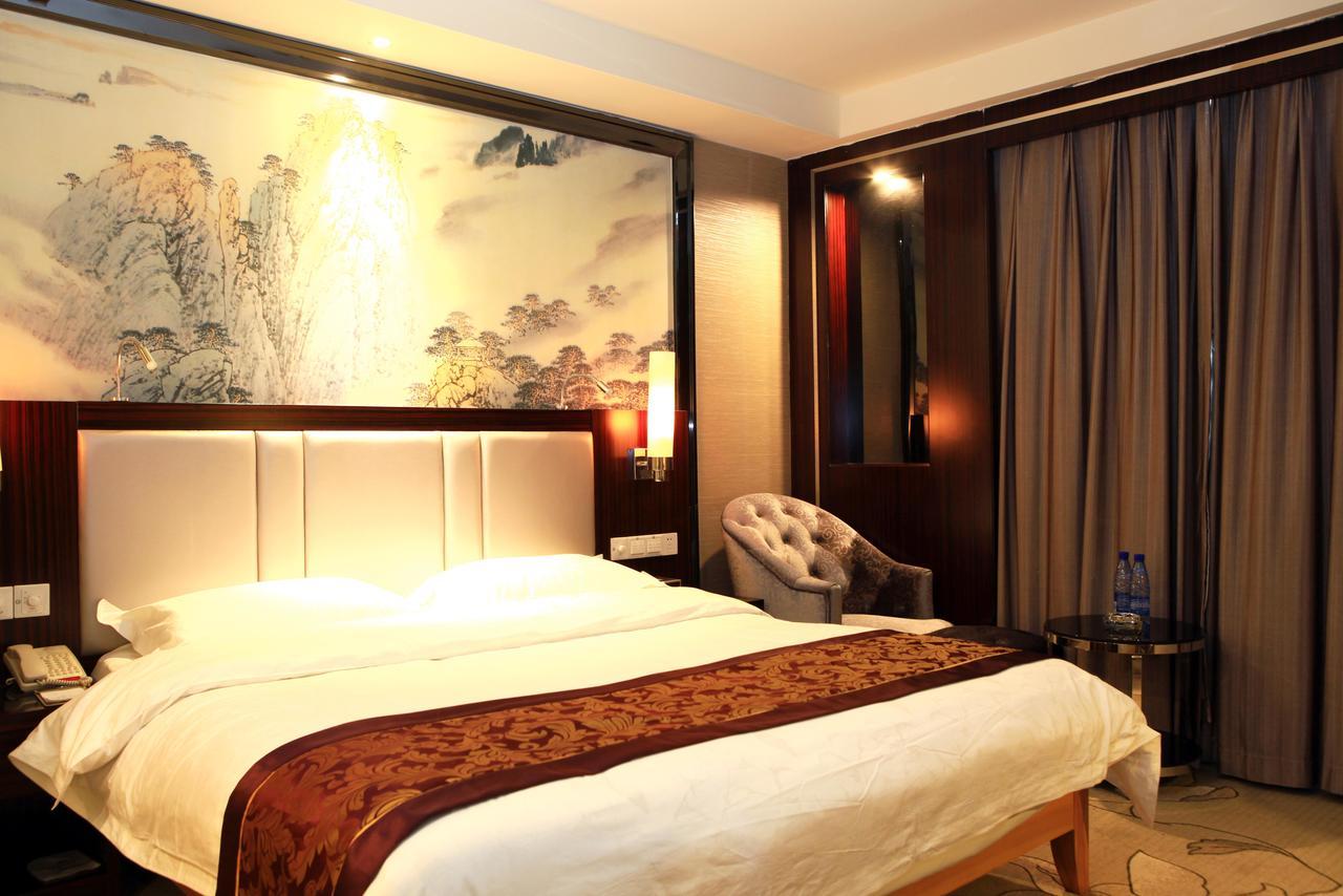 Changsha Taitian Hotel Exteriör bild